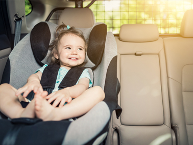 Siège auto avec ceinture de sécurité : étapes d'installation